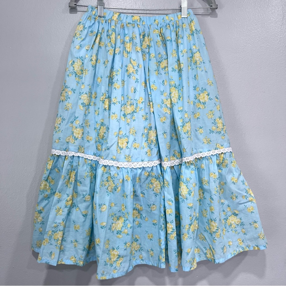 Women cottagecore floral skirt‎ size 7. Festival coquette dollette fairy